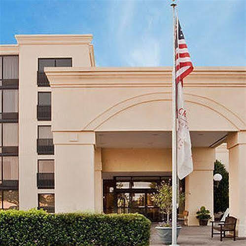 Hotel I-64 Richmond Dumbarton Exteriér fotografie